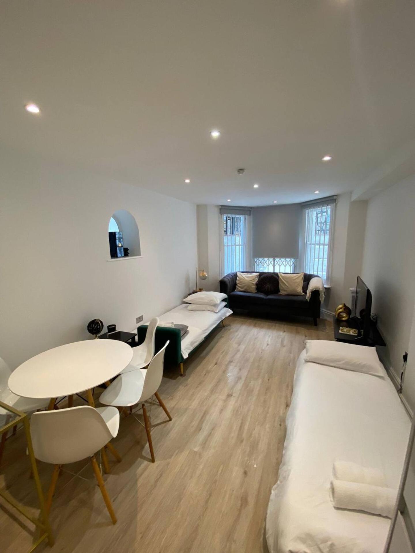 Kensington Luxury Flat With Patio Appartement